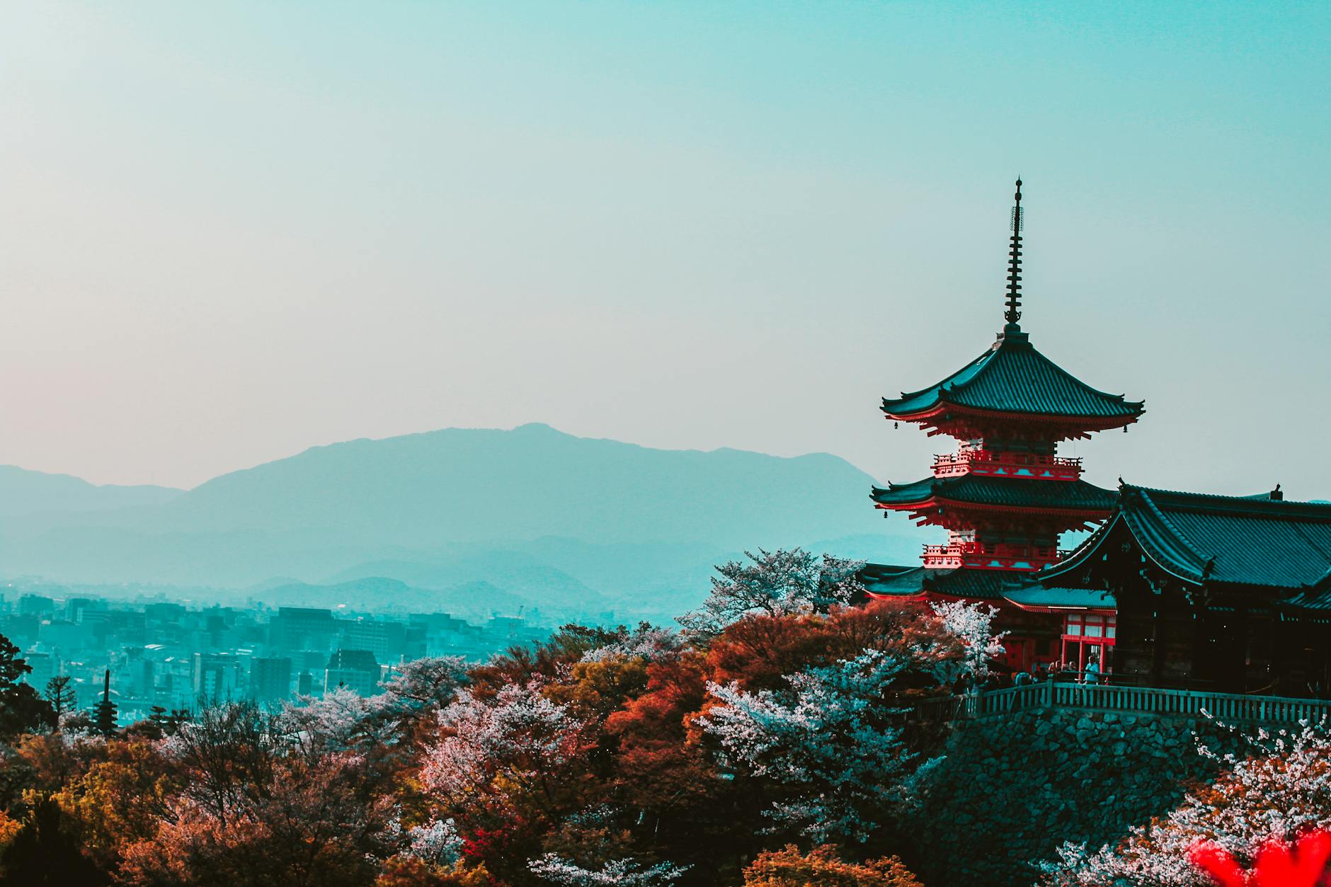 Kyoto street pagoda